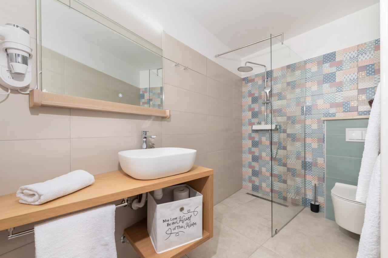 Accommodation Tri Murve 普罗明 外观 照片