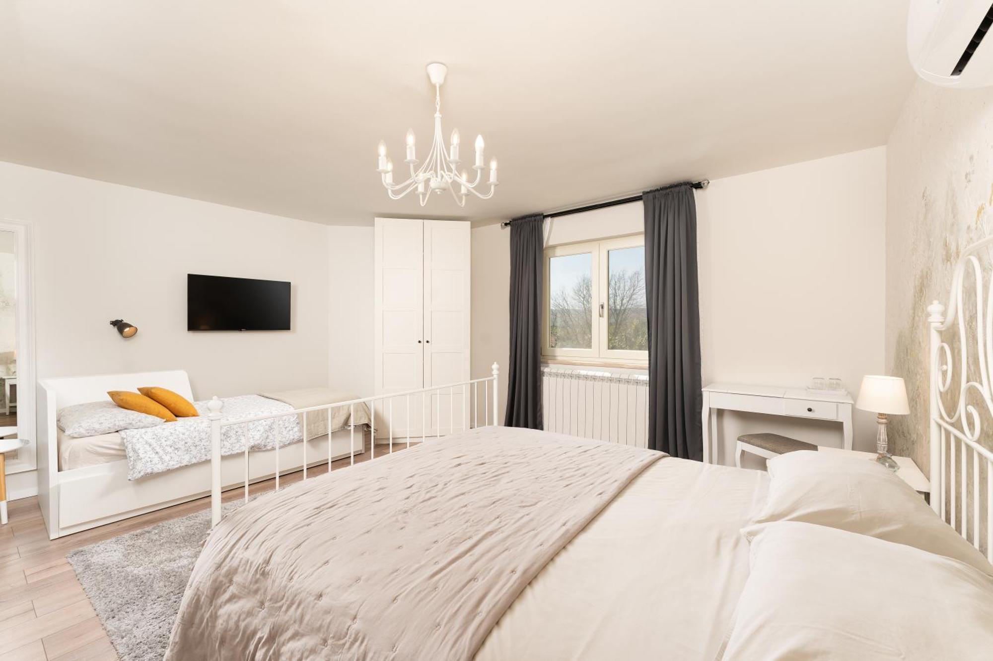 Accommodation Tri Murve 普罗明 外观 照片